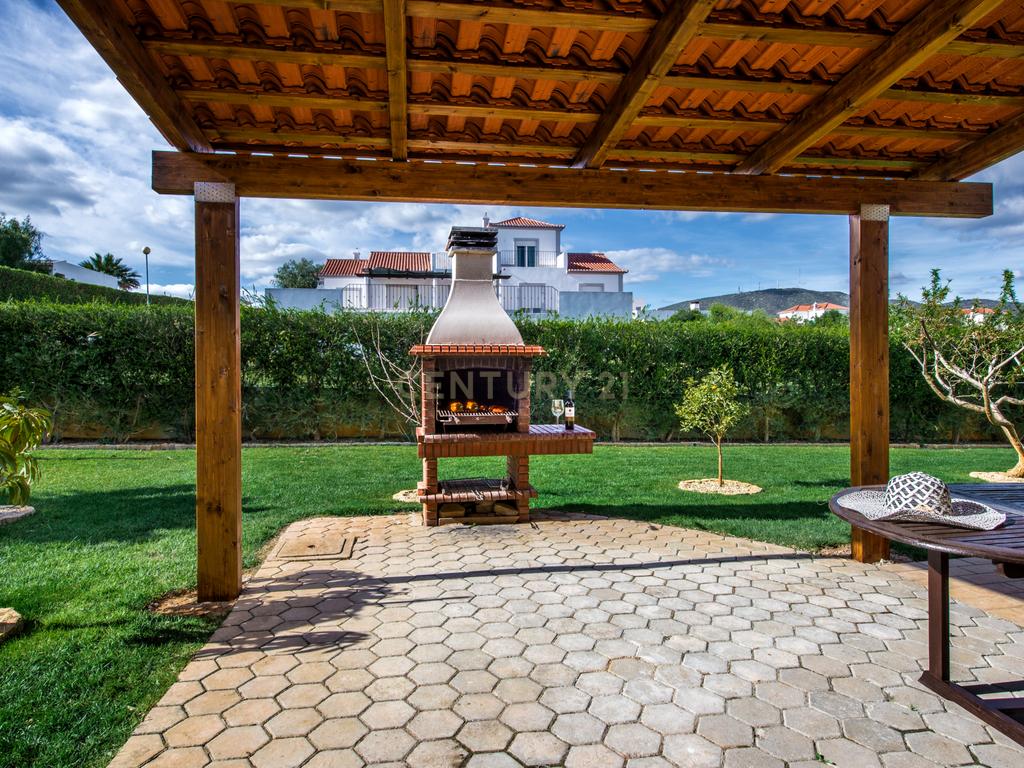 Luxuosa Moradia T4 em Olhão, Faro - 320m² por 795.000€ - Image 6